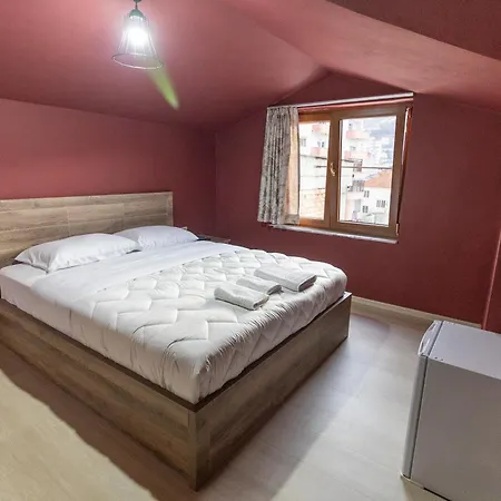 Vendégház Artist House *